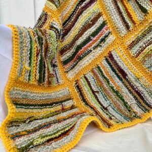 Yellow pet blanket Knitted pet blanket Knitted pet rug Eco-friendly gift for cat Dog unique accessory Pet lover's gift Special gift for pet